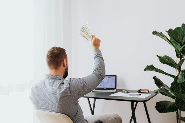 Ilustrasi tulisan self reward